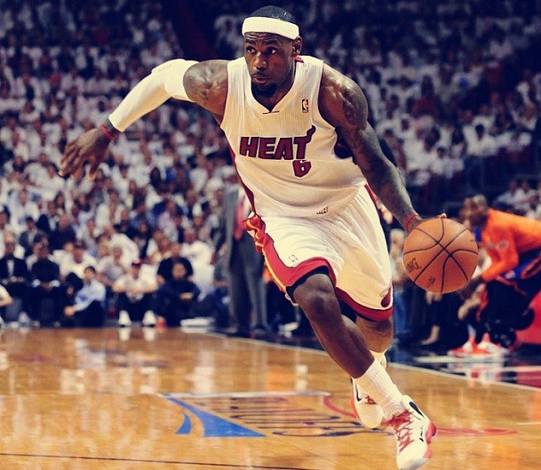 36球，劳塔罗超越克雷斯波独占阿根廷队史射手榜第四位（劳塔罗打入第36球，超越克雷斯波独享阿根廷队史射手第4）