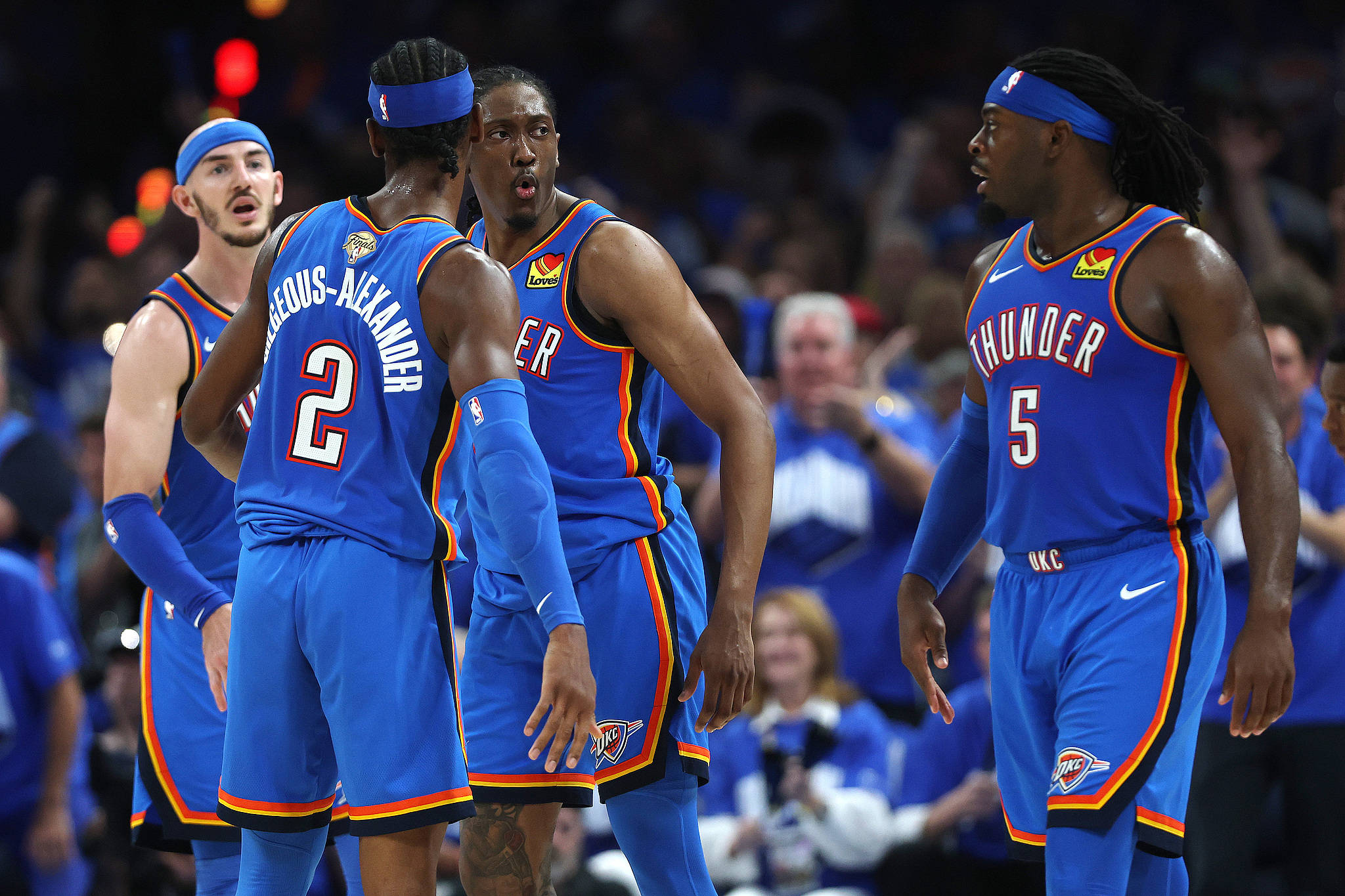 立陶宛男篮击败强敌晋级（立陶宛男篮力克劲敌成功晋级）