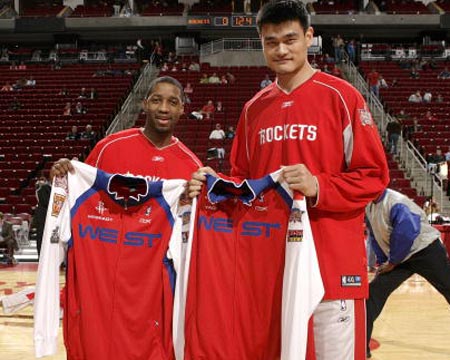 杜篮特关键投篮稳定输出（杜篮特关键时刻投篮稳健发挥）