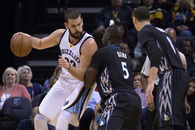 德媒：帕利尼亚离队后，曾让穆勒惊讶的戴伯尔或将有更多机会（德媒：帕利尼亚离队，曾令穆勒惊讶的戴伯尔有望获得更多机会）