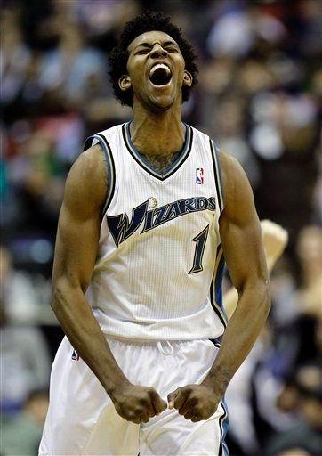 苏牙谈最喜欢的五球：踢诺维奇凌空斩，对马略卡脚后跟得分（苏牙评生涯五佳进球：对阵诺维奇凌空破门、面对马略卡脚后跟建功）