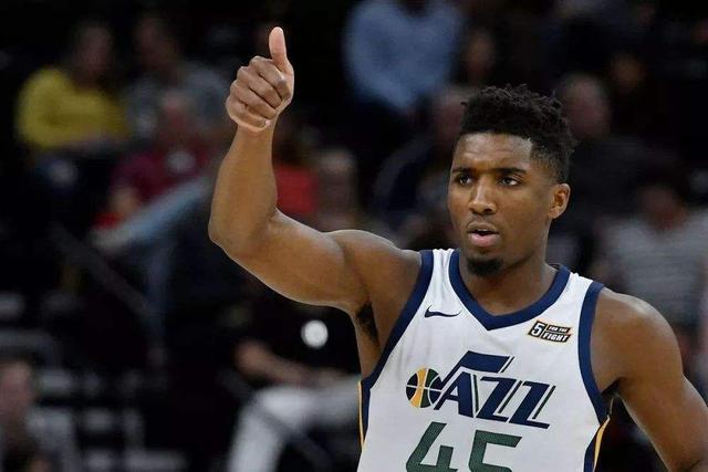 NBA：快船末节逆转鹈鹕（NBA：快船第四节翻盘鹈鹕）