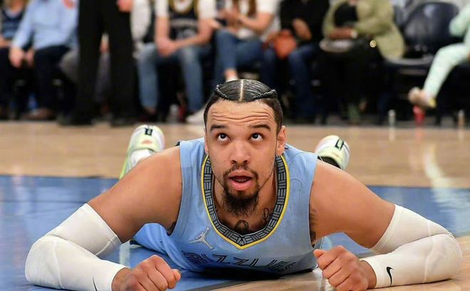 半场战报：云达不莱梅0-1沃尔夫斯堡，斯万贝里破门（半场：沃尔夫斯堡1-0领先云达不莱梅，斯万贝里建功）