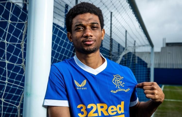 海港vs首尔：2外援PK4外援，蒯纪闻、张琳芃先发，林加德出战（海港对阵首尔：双外援迎战四外援，蒯纪闻、张琳芃首发，林加德登场）