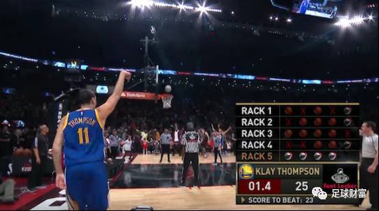 有爱，埃德森用手语向一名聋哑女球童示意：我爱你（暖心一刻：埃德森用手语向聋哑女球童传达“我爱你”）