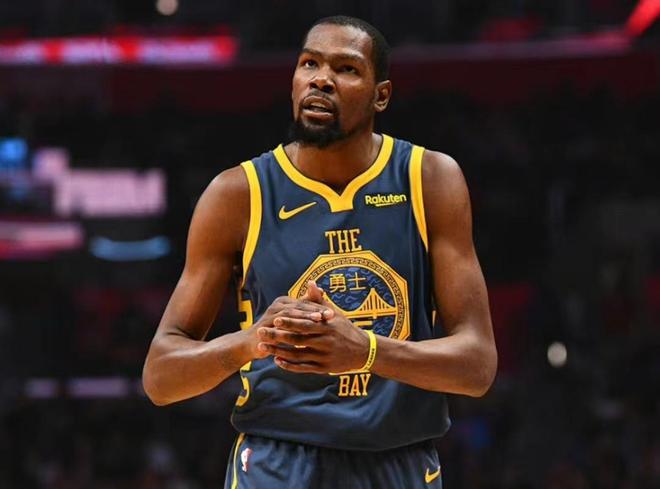 王奕博:感谢稠州与青岛信任 定当全力以赴为新球队奉献所有